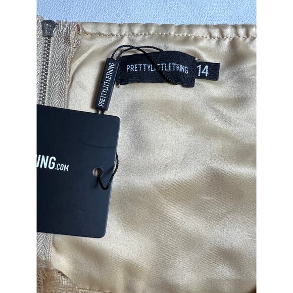 PRETTYLITTLETHING Gold Printed Frill Bardot Crop Top Size 14 NWT - Picture 4 of 7